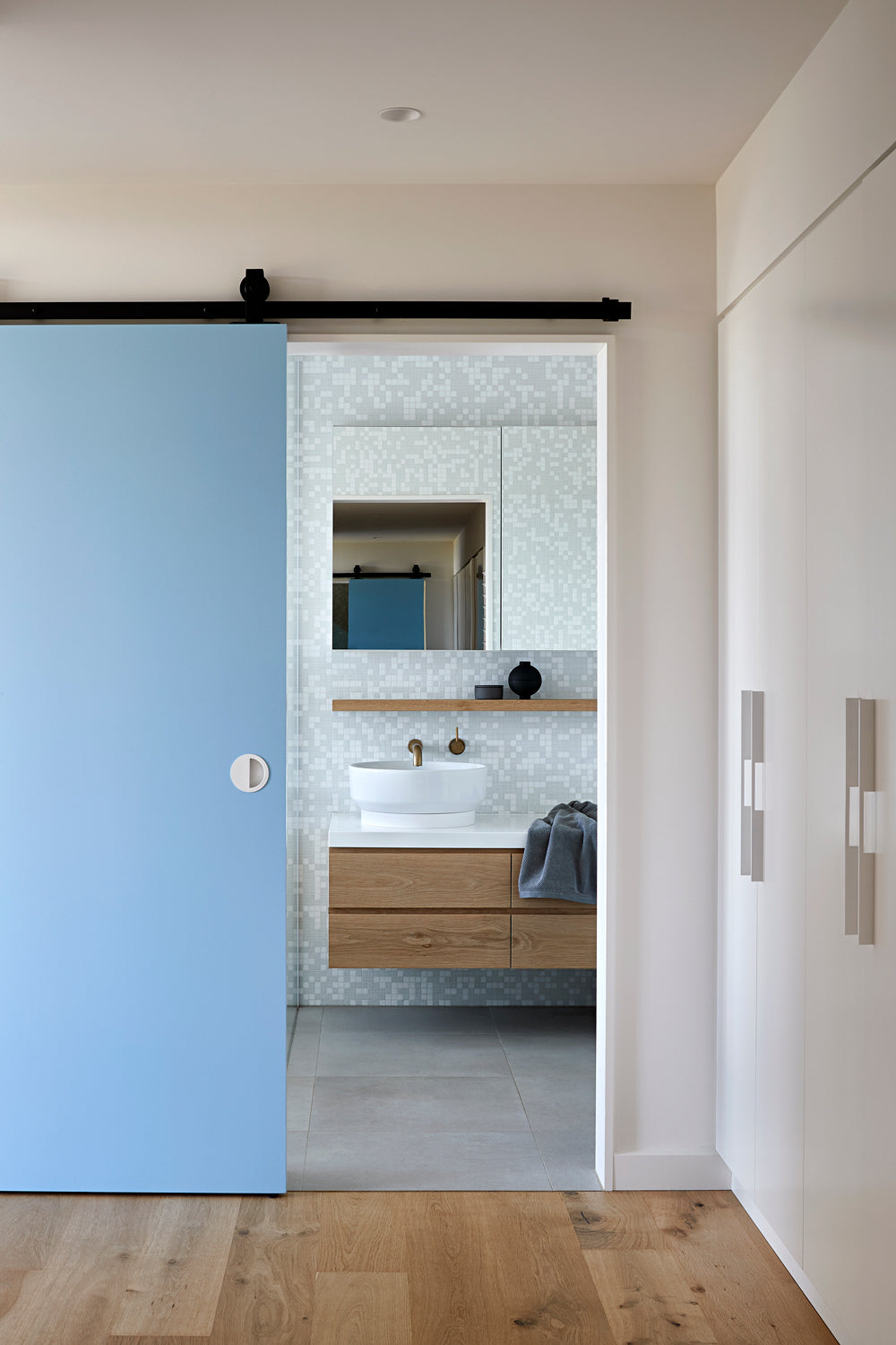 Main-creek-house-by-noxon-architecture-_-project-feature-_-the-local-project-image-20